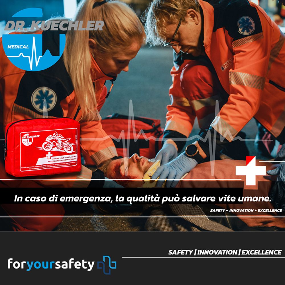 Borsa di pronto soccorso rossa vicino ai paramedici. Testo: In caso di emergenza, la qualità può salvare vite umane.