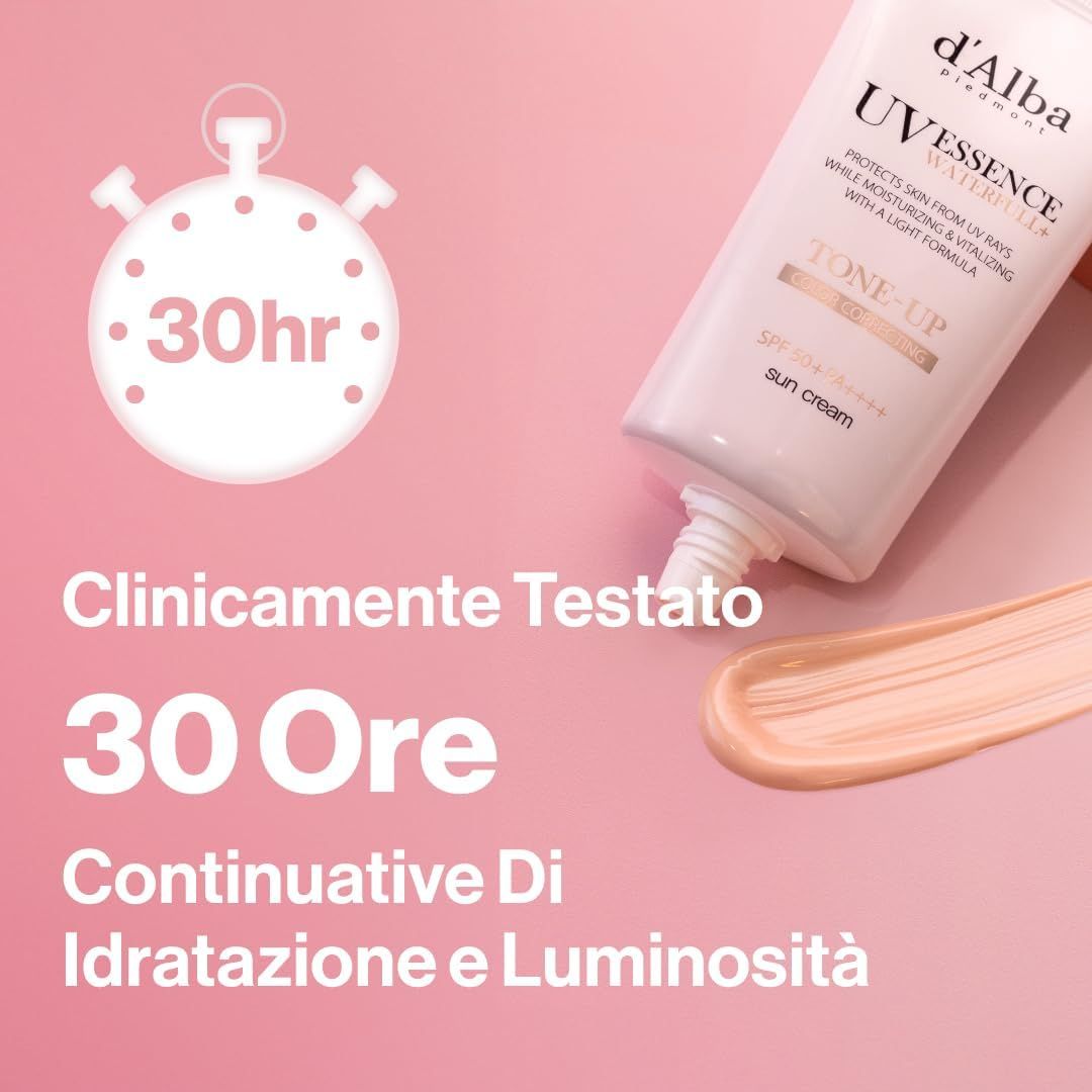 d'Alba UV Essence Waterfull Tone-up Sunscreen. Tubo bianco con informazioni sul prodotto. Testo: Clinicamente Testato 30 Ore Continuative Di Idratazione e Luminosità.