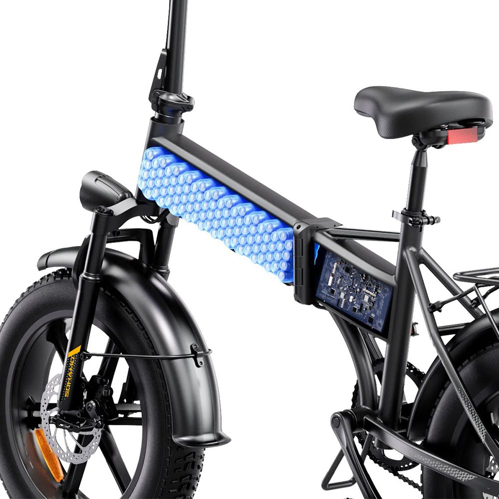 Dettaglio e-bike. Alloggiamento batteria con illuminazione blu. Colore nero.