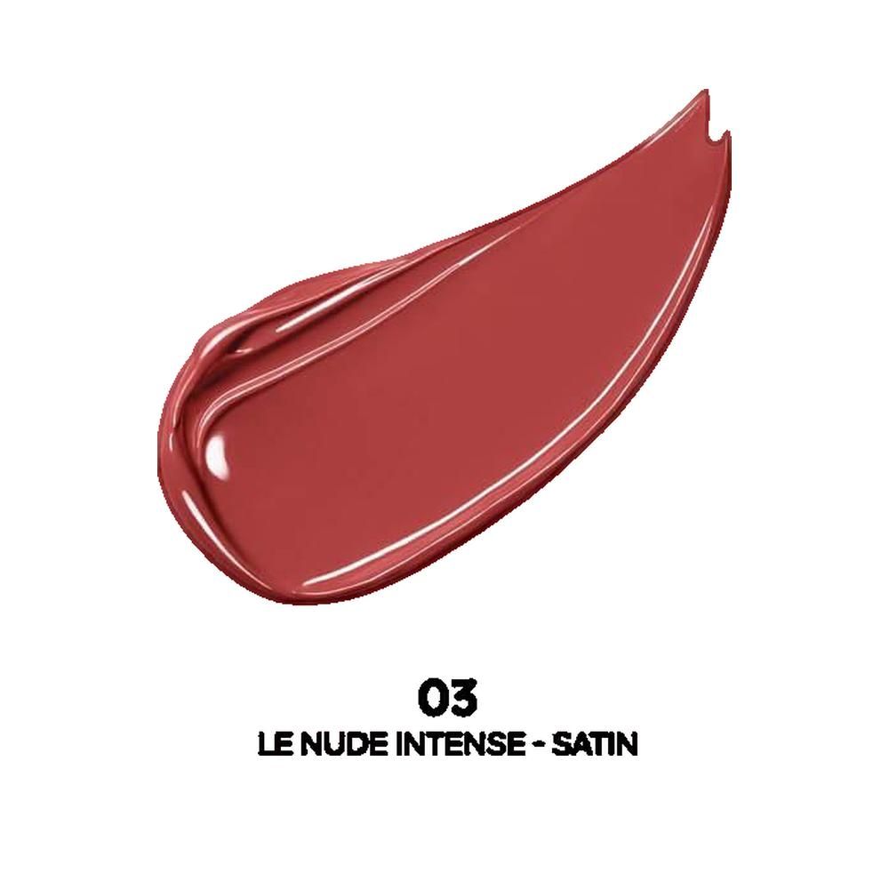 Campione di rossetto rosa-marrone. Sotto, la scritta: 03 LE NUDE INTENSE - SATIN.