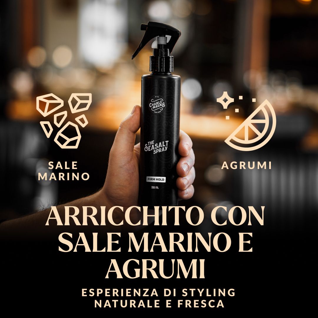 Mano che tiene un flacone spray etichettato 'The Sea Salt Spray', circondato da icone di sale marino e agrumi.