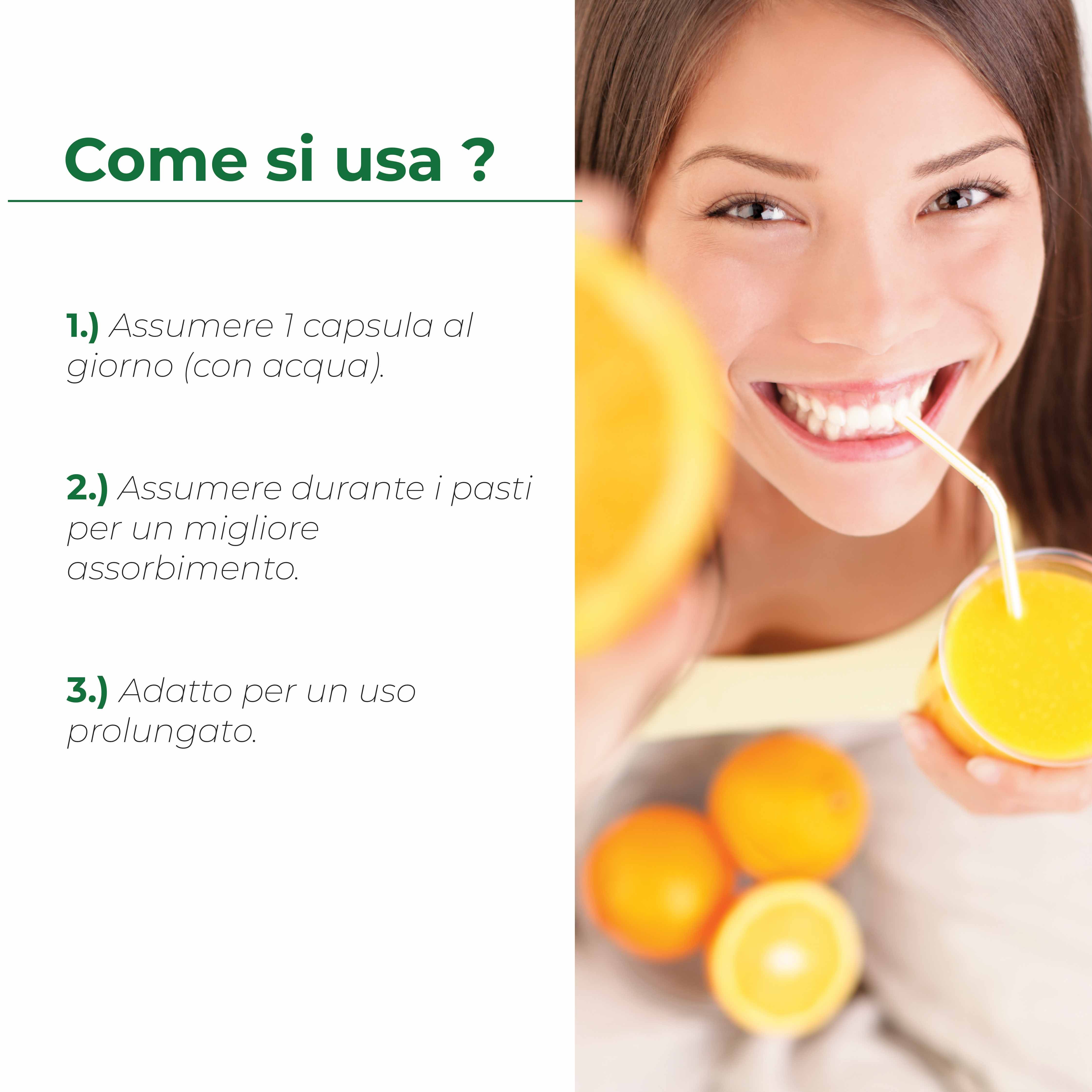 Donna beve succo d'arancia con cannuccia. Testo: Come usare: 1 capsula al giorno con acqua, durante i pasti. Adatto per uso prolungato.