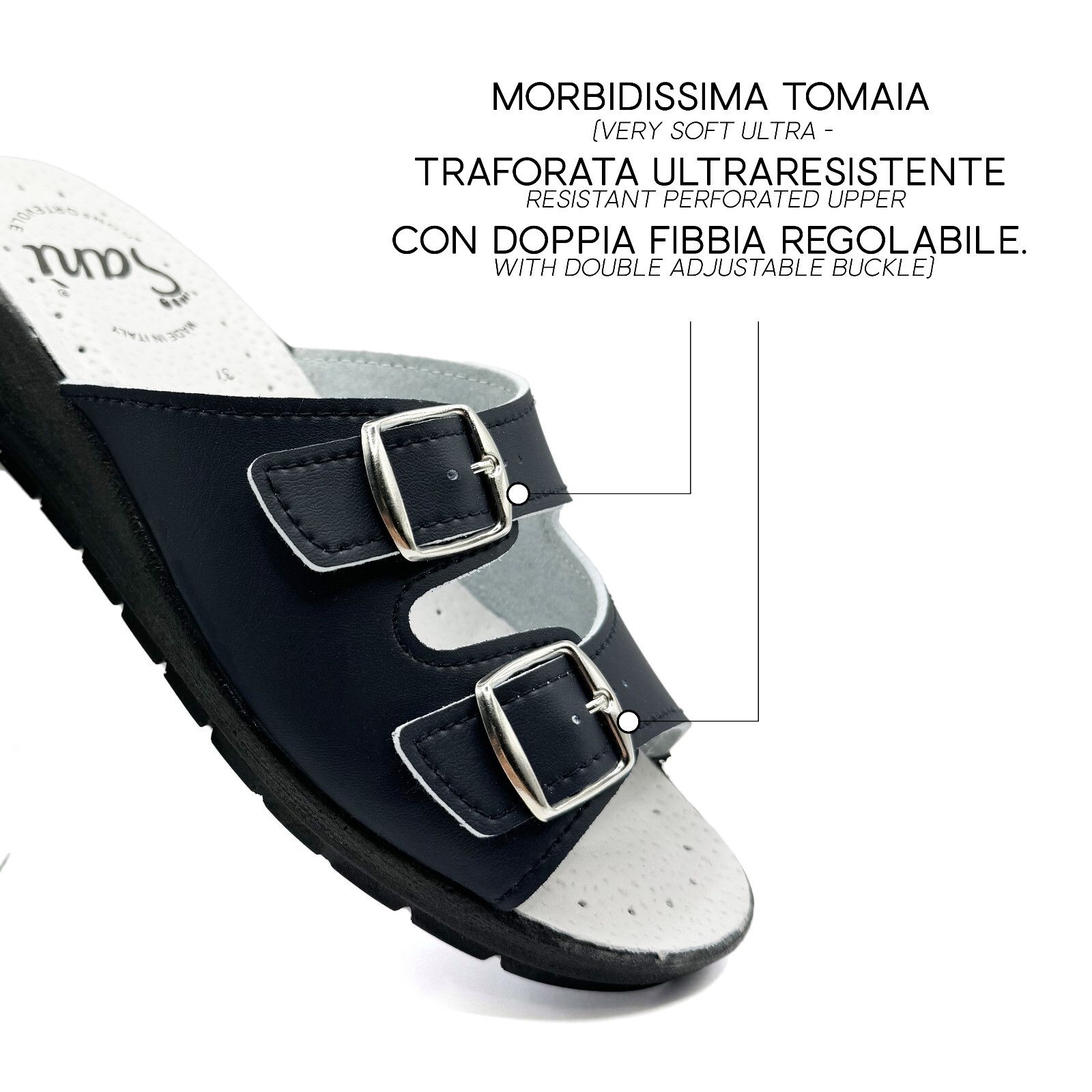 Primo piano di sandalo blu con doppie fibbie. Testo: Morbidissima Tomaia, Doppia Fibbia Regolabile.