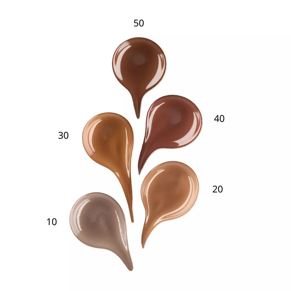 Cinque campioni di bronzer liquido a forma di goccia. Numeri colore: 10, 20, 30, 40, 50. Su sfondo bianco.