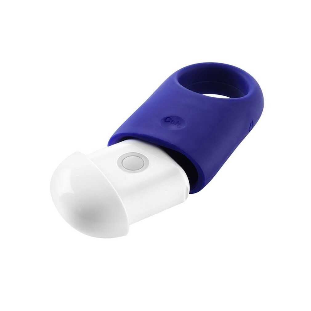 Anello blu con inserto bianco. L'anello è aperto, l'inserto è parzialmente visibile. Pulsante sull'anello.