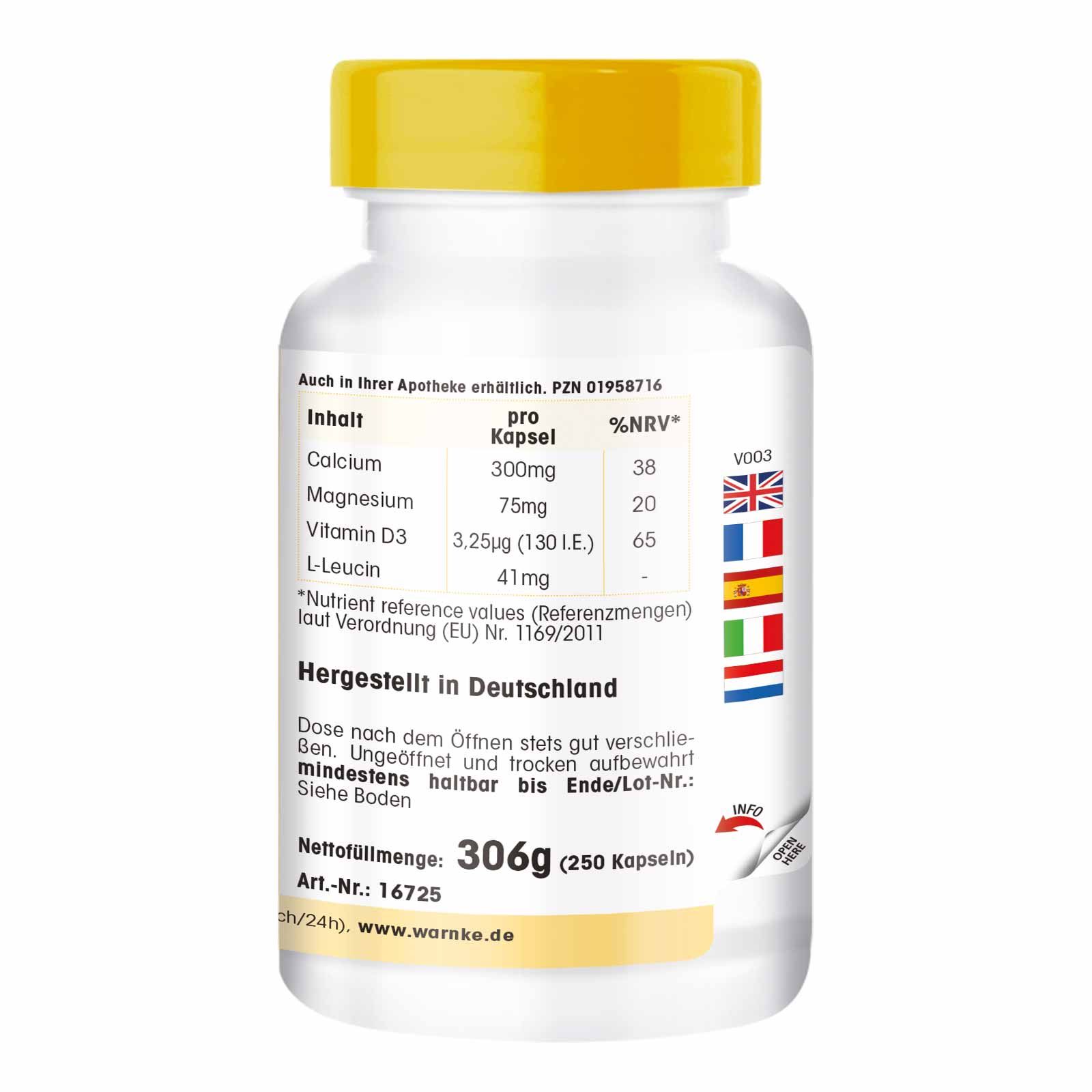 Flacone bianco con tappo giallo. Testo: Contenuto per capsula, calcio, magnesio, vitamina D3, L-Leucina. Prodotto in Germania.