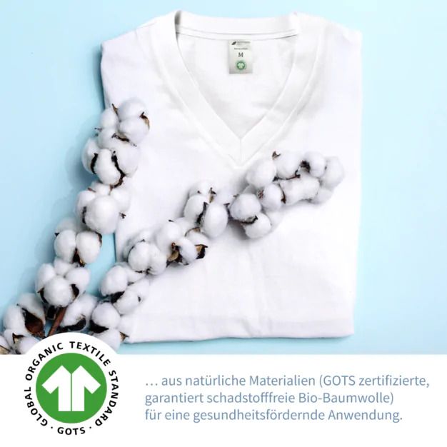 T-shirt bianco scollo a V con certificazione GOTS. Fiori di cotone.