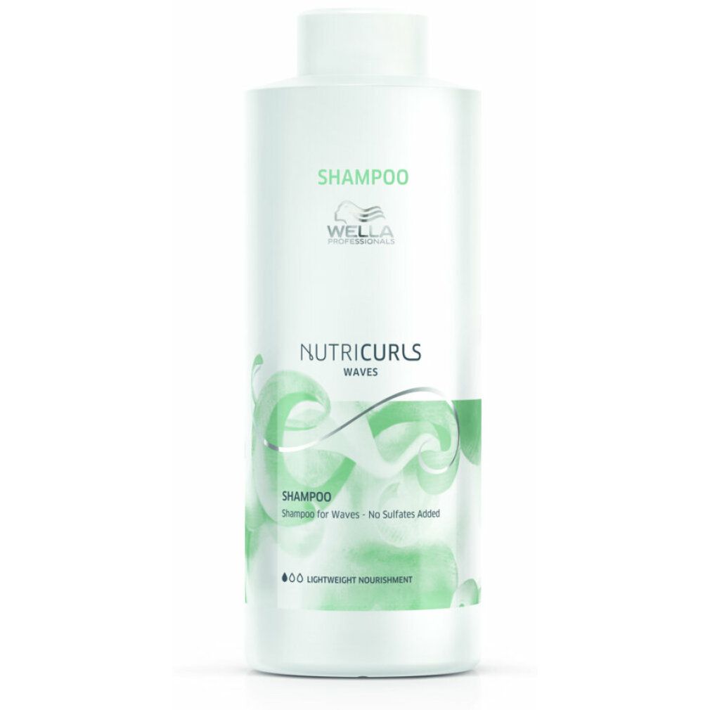 Flacone di shampoo bianco con dettagli verdi. Scritta: Nutricurls Waves, Shampoo. Logo Wella.