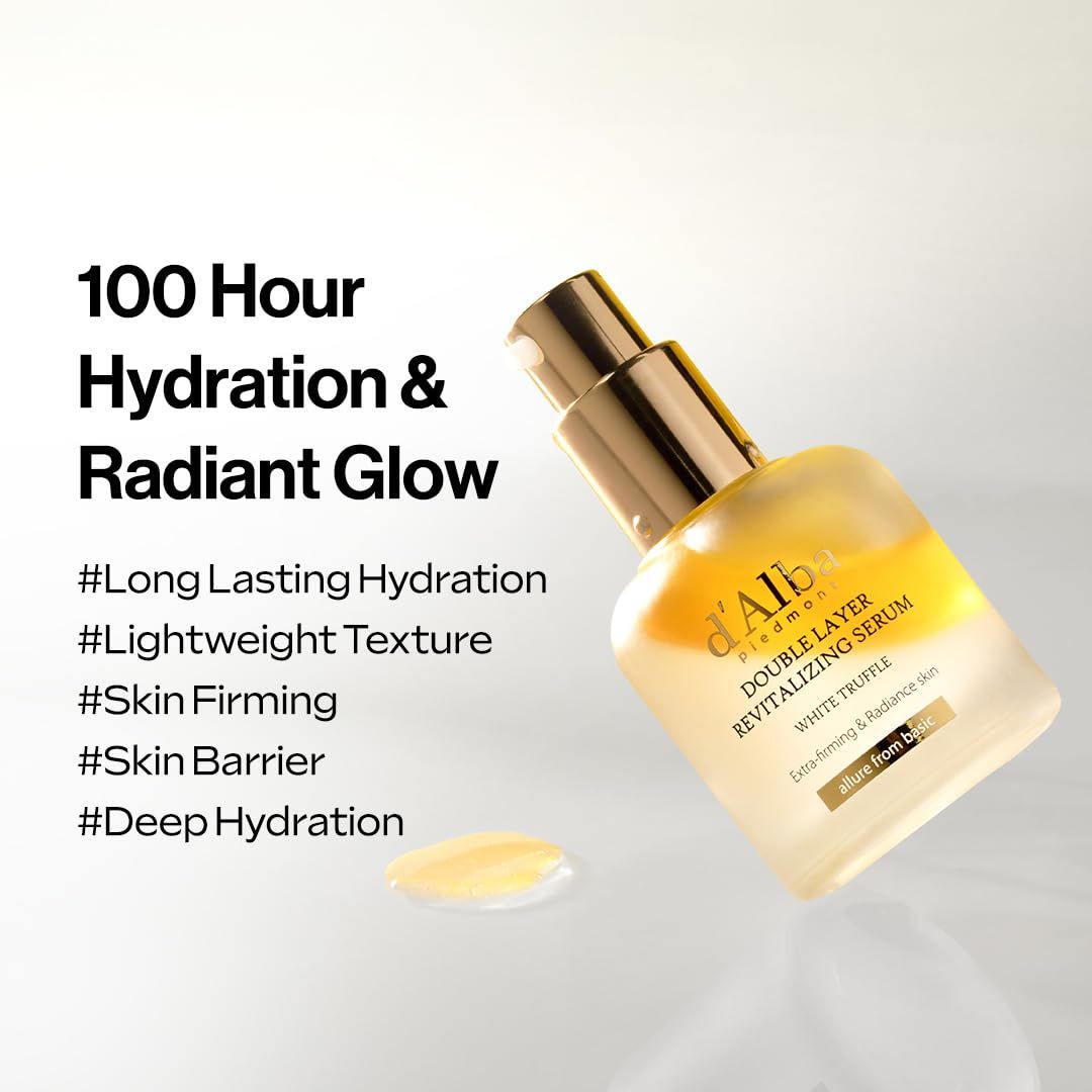 Flacone di siero con tappo dorato. Scritta: d'Alba, Double Layer Revitalizing Serum, White Truffle. Liquido giallo e testo.