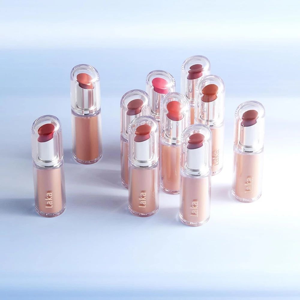 Rosso labbra LAKA Bonding Glow 215 Lenna