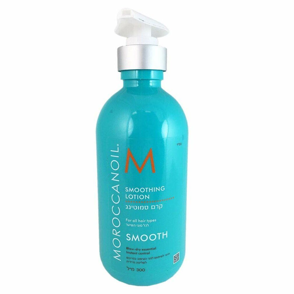 Flacone blu turchese con dosatore. Scritta: Moroccanoil, Smoothing Lotion, Smooth. Logo M arancione.