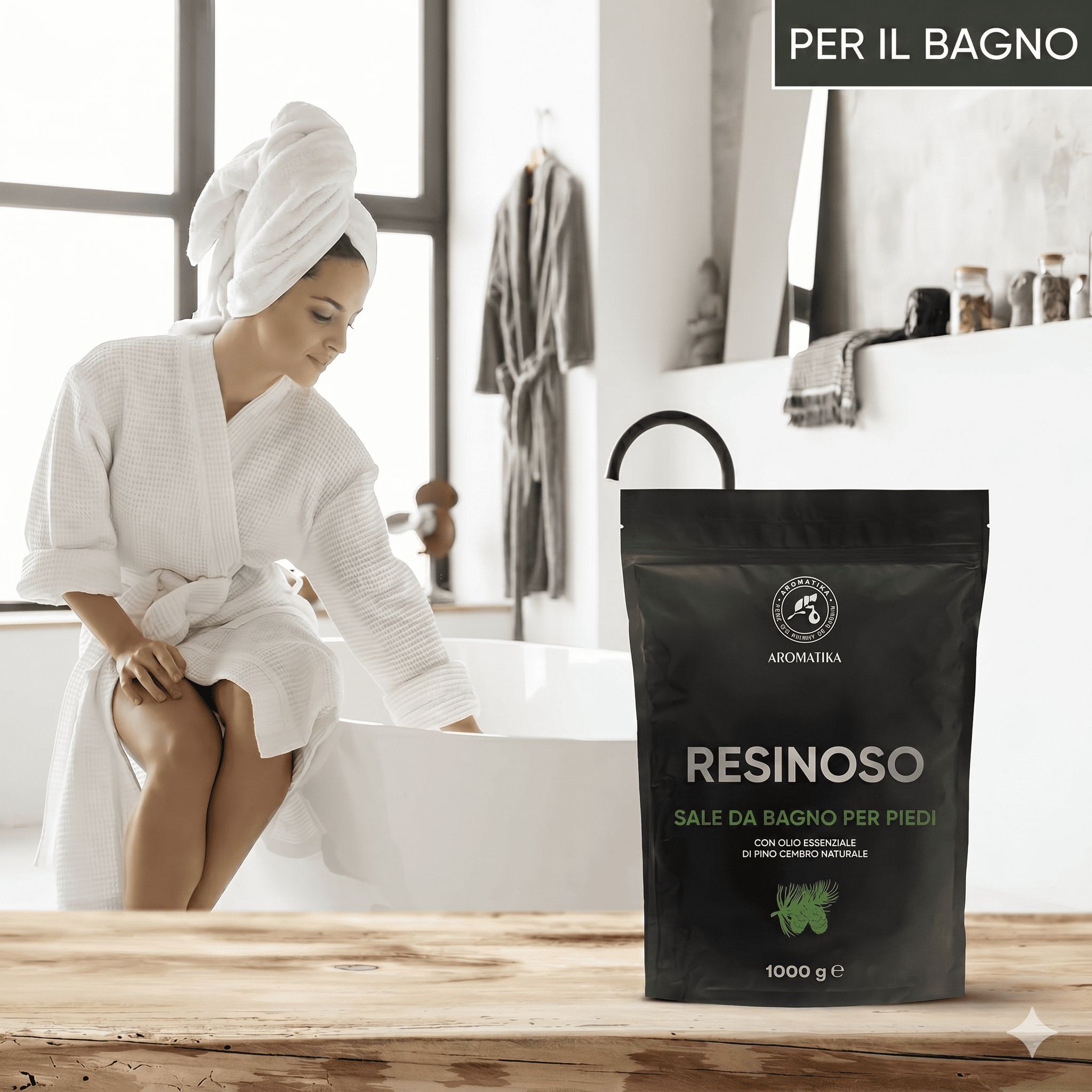 Busta nera di sale da bagno per piedi, marca AROMATIKA, 1000g.