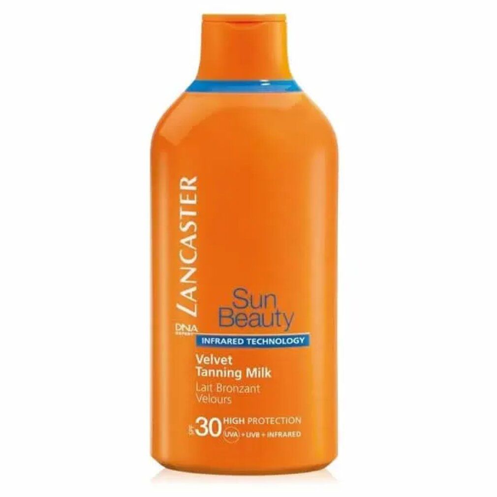 Flacone arancione con linea blu. Testo: Lancaster, Sun Beauty, Velvet Tanning Milk, SPF 30.