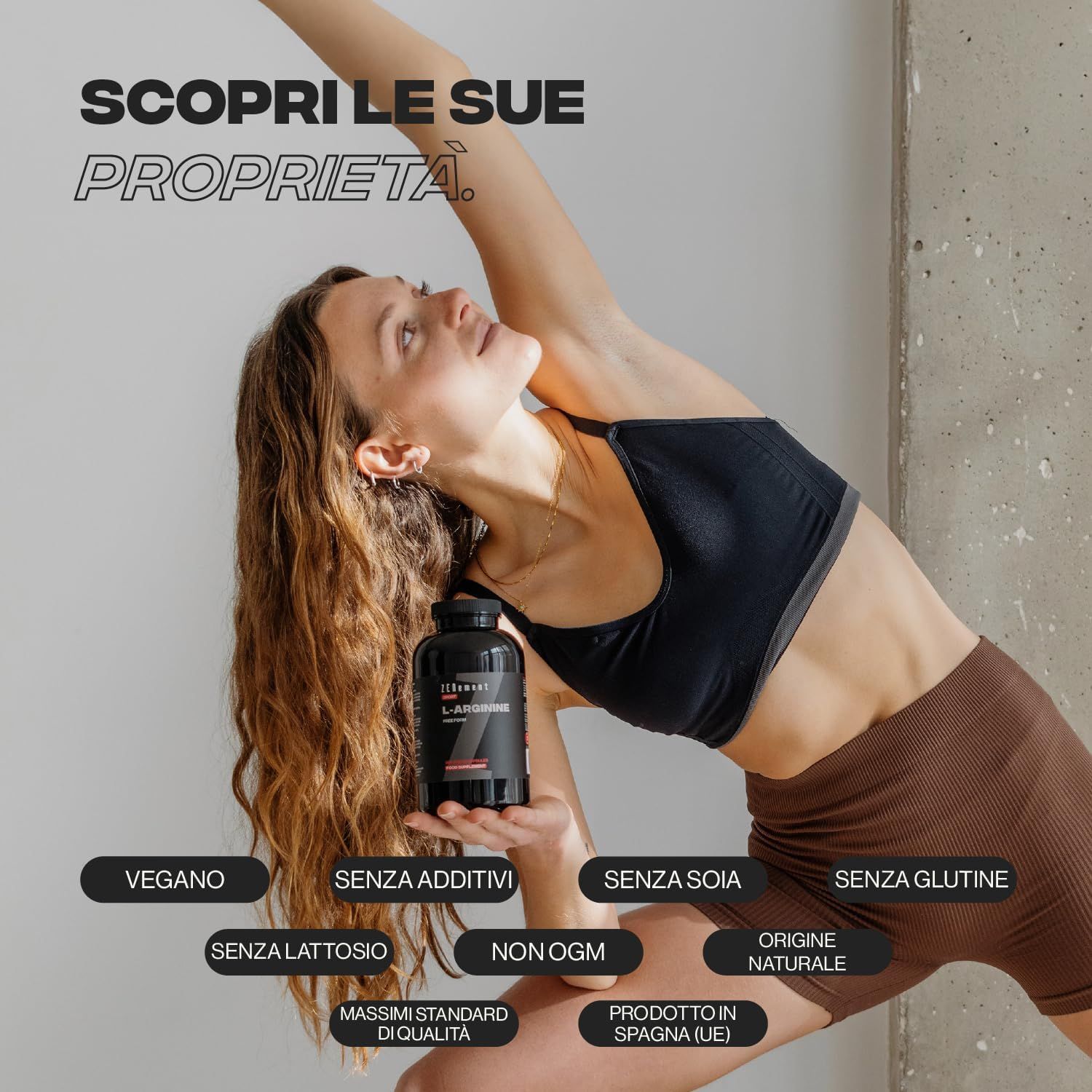 Donna che tiene in mano un barattolo di prodotto. Testo: Vegano, senza additivi, senza soia, senza glutine, senza lattosio, senza OGM, origine naturale.