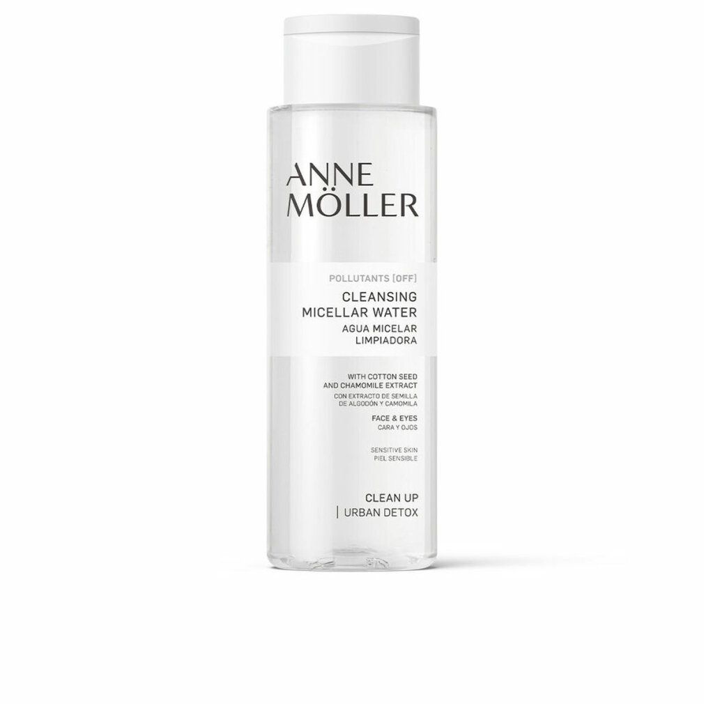 Flacone trasparente con tappo bianco. Scritta: ANNE MÖLLER, CLEANSING MICELLAR WATER. Testo: Con estratto di semi di cotone e camomilla. Viso e occhi. Pelle sensibile.