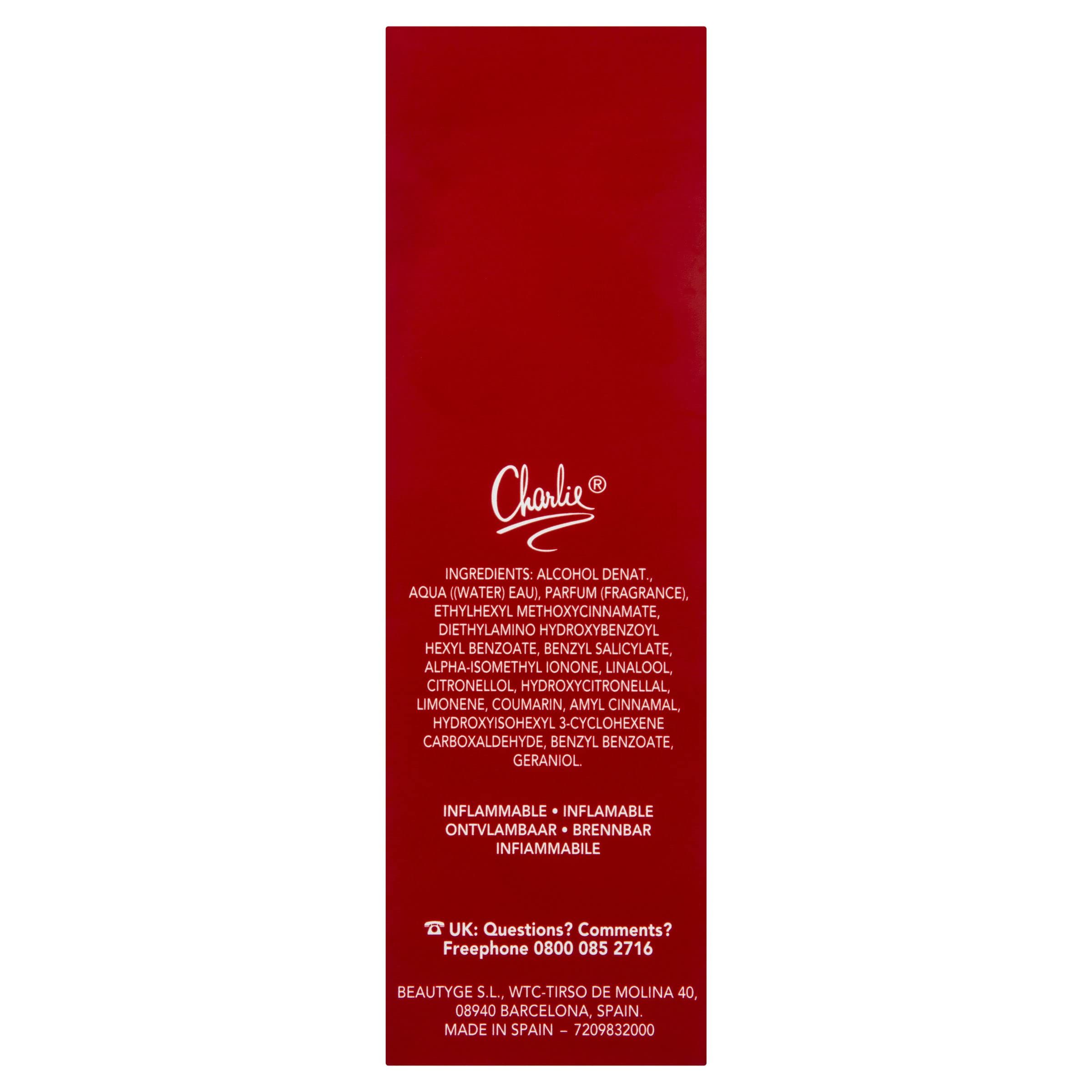 Retro di una scatola rossa. Testo con ingredienti, avvertenze e informazioni di contatto.