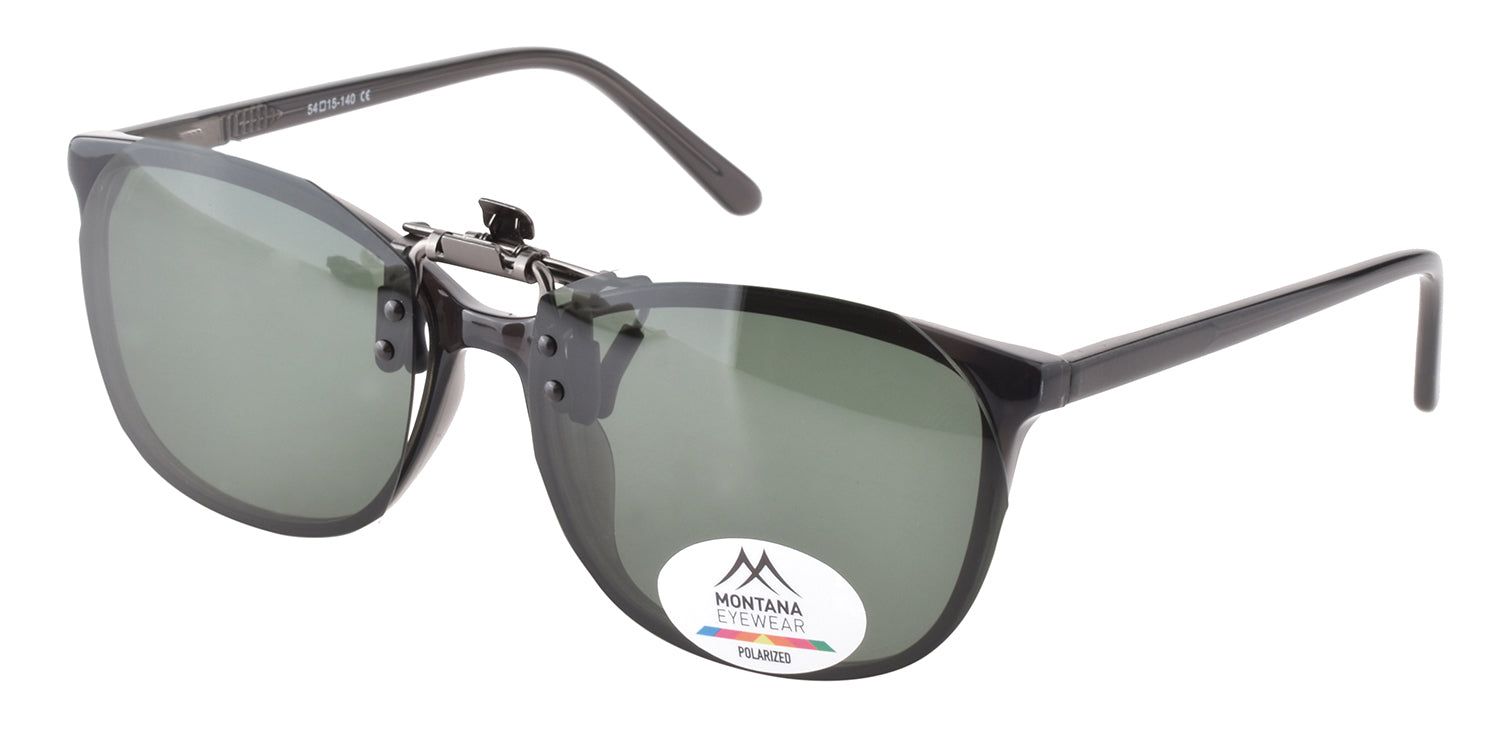 Occhiali da sole Montana Eyewear Sopot clip-on. Montatura nera, lenti verdi. Meccanismo a clip. Logo e Polarized.