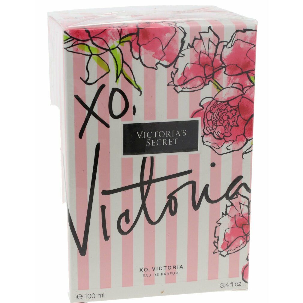 Confezione con motivo floreale e scritta. Strisce rosa e fiori. Testo: XO, Victoria, Victoria's Secret.