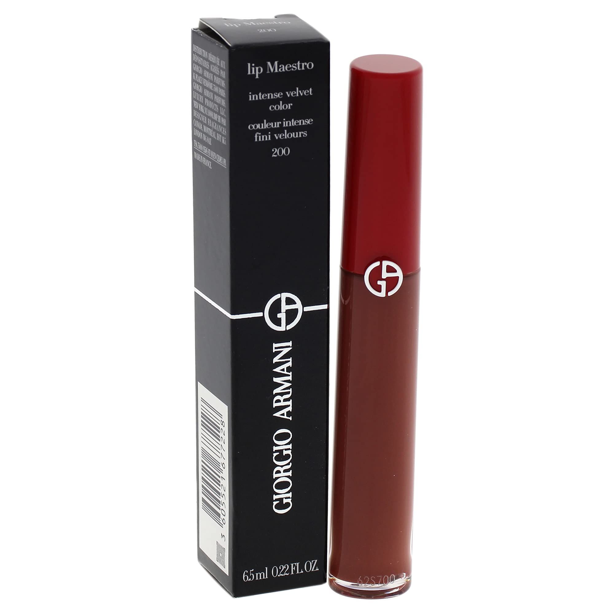 Rossetto e confezione. Confezione nera con logo Giorgio Armani e nome del prodotto. Rossetto marrone.