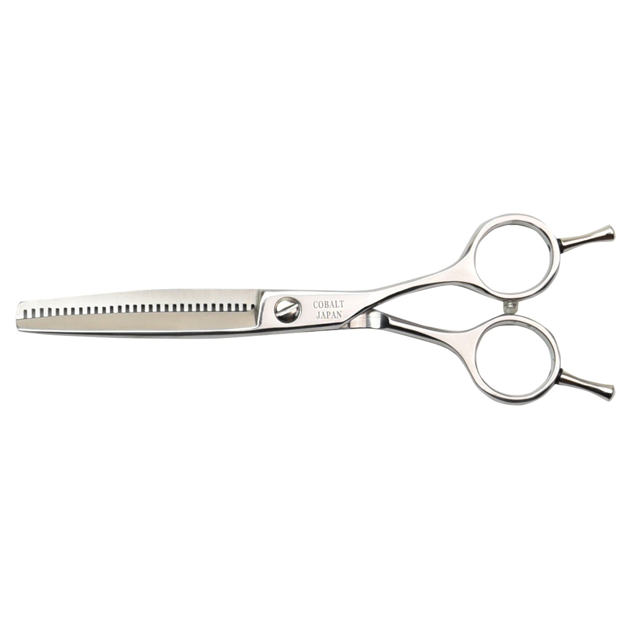 Forbici da parrucchiere argentate con lama dentata. Scritta "COBALT JAPAN".