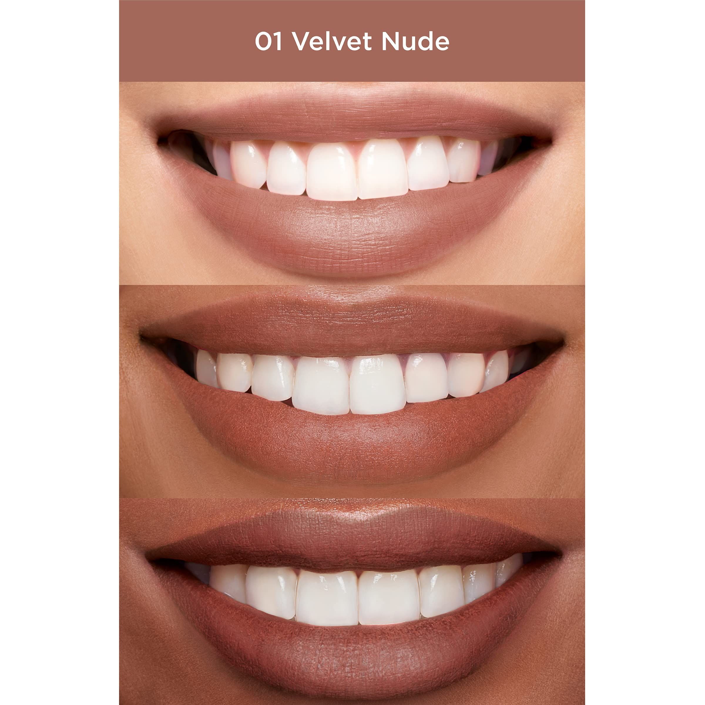 Tre primi piani di labbra truccate con la tonalità 01 Velvet Nude. Le labbra sono leggermente lucide.