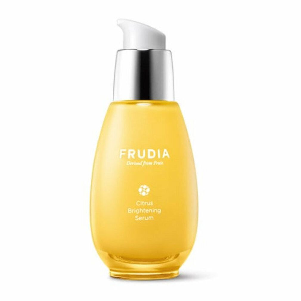 Siero giallo a goccia con erogatore argentato. Scritta: FRUDIA, Citrus Brightening Serum.