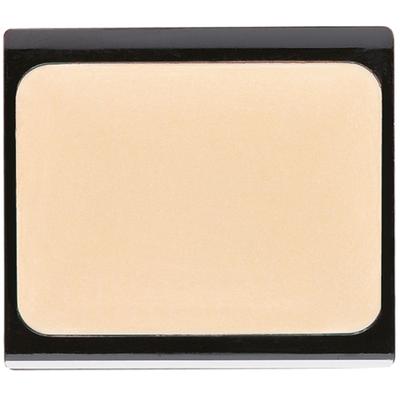 Trucco compatto in contenitore nero. Forma rettangolare con angoli arrotondati. Texture chiara, color crema.