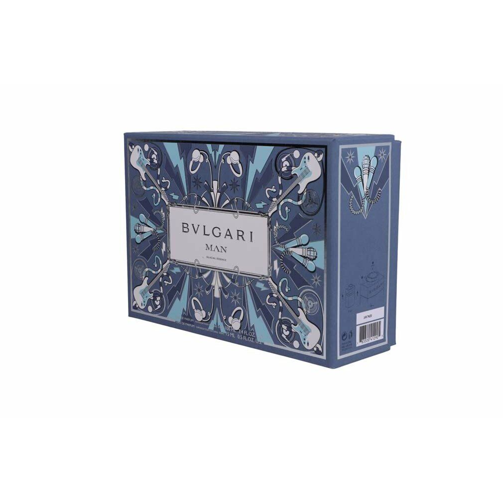 Scatola regalo blu con scritta "BVLGARI MAN" ed elementi decorativi.