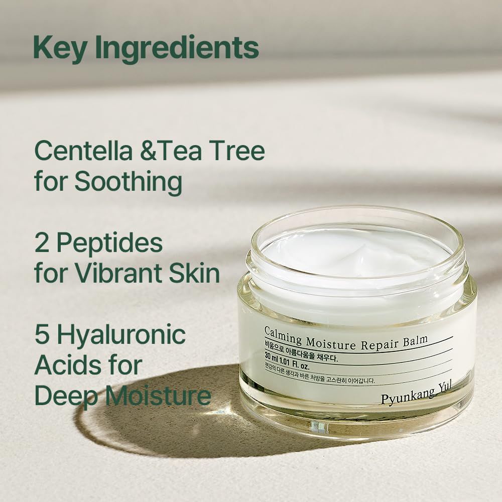 Vasetto di crema. Testo: Key Ingredients, Centella & Tea Tree, 2 Peptides, 5 Hyaluronic Acids.