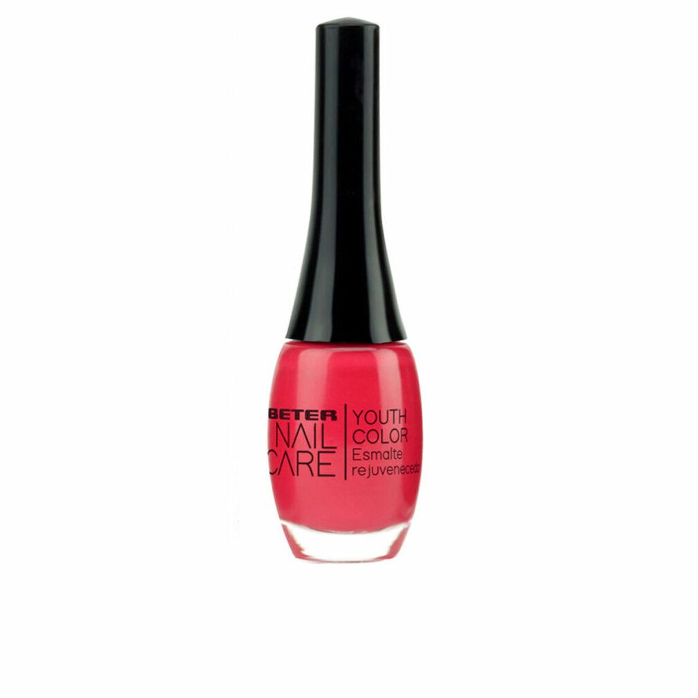 Flacone di smalto rosso. Tappo nero. Scritta: Beter Nail Care Youth Color. Logo vegano.