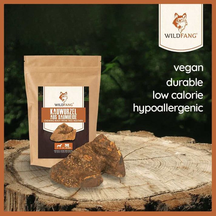 Confezione di snack masticabili WILDFANG. Un pezzo di snack è posizionato accanto. Testo: vegano, durevole, a basso contenuto calorico, ipoallergenico.
