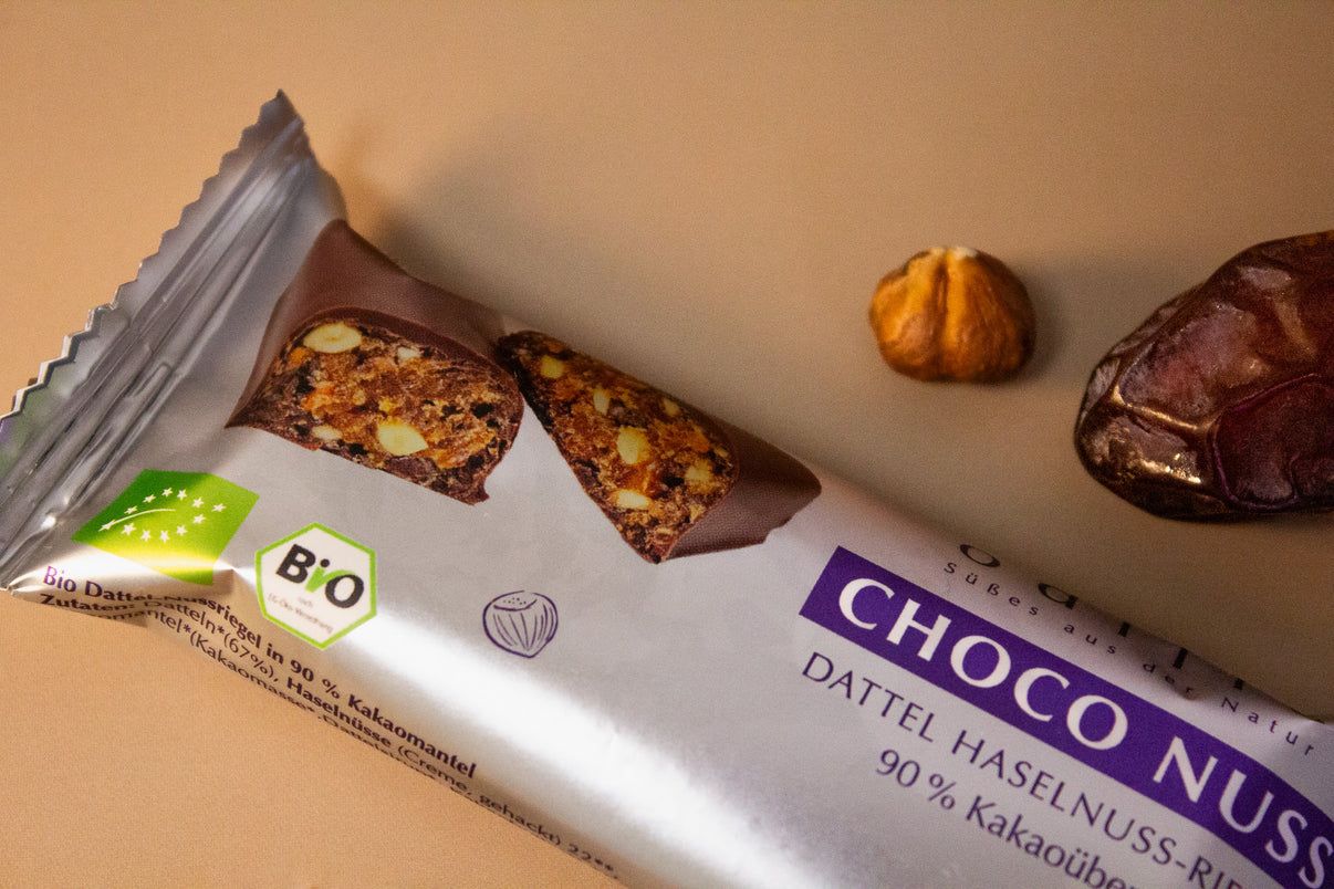 odilia Choko Nuss Barretta biologica ai datteri e nocciole