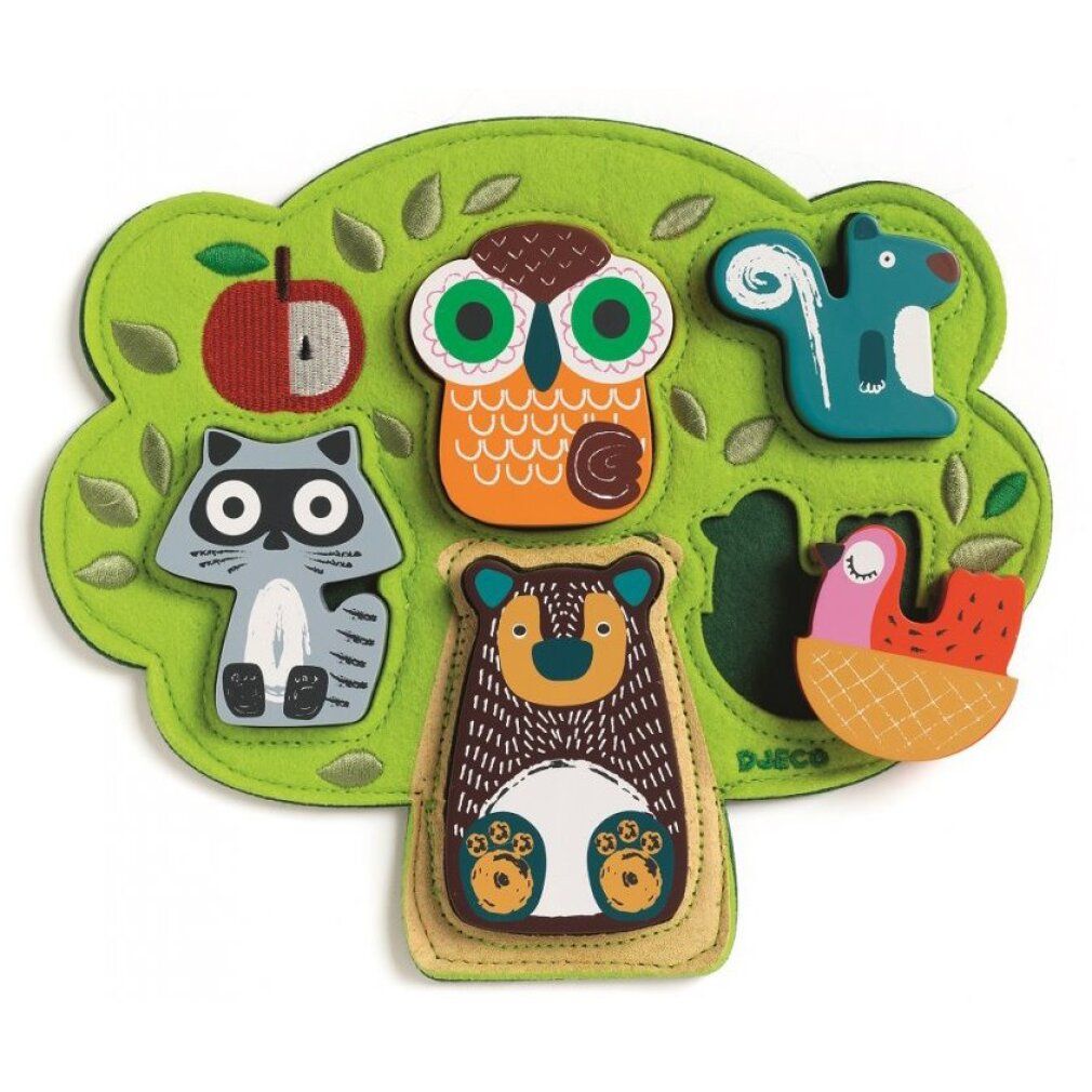 Puzzle albero con animali. Feltro verde con forme ritagliate. Animali in legno: gufo, scoiattolo, orso, procione, mela, uccello.