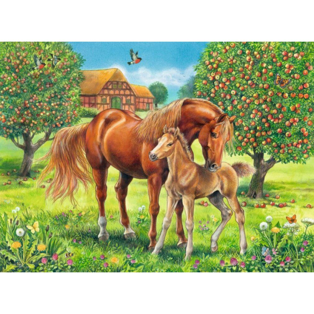 Puzzle « Pferdeglück »: cavalli nel prato. Alberi e casa sullo sfondo. 100 pezzi.