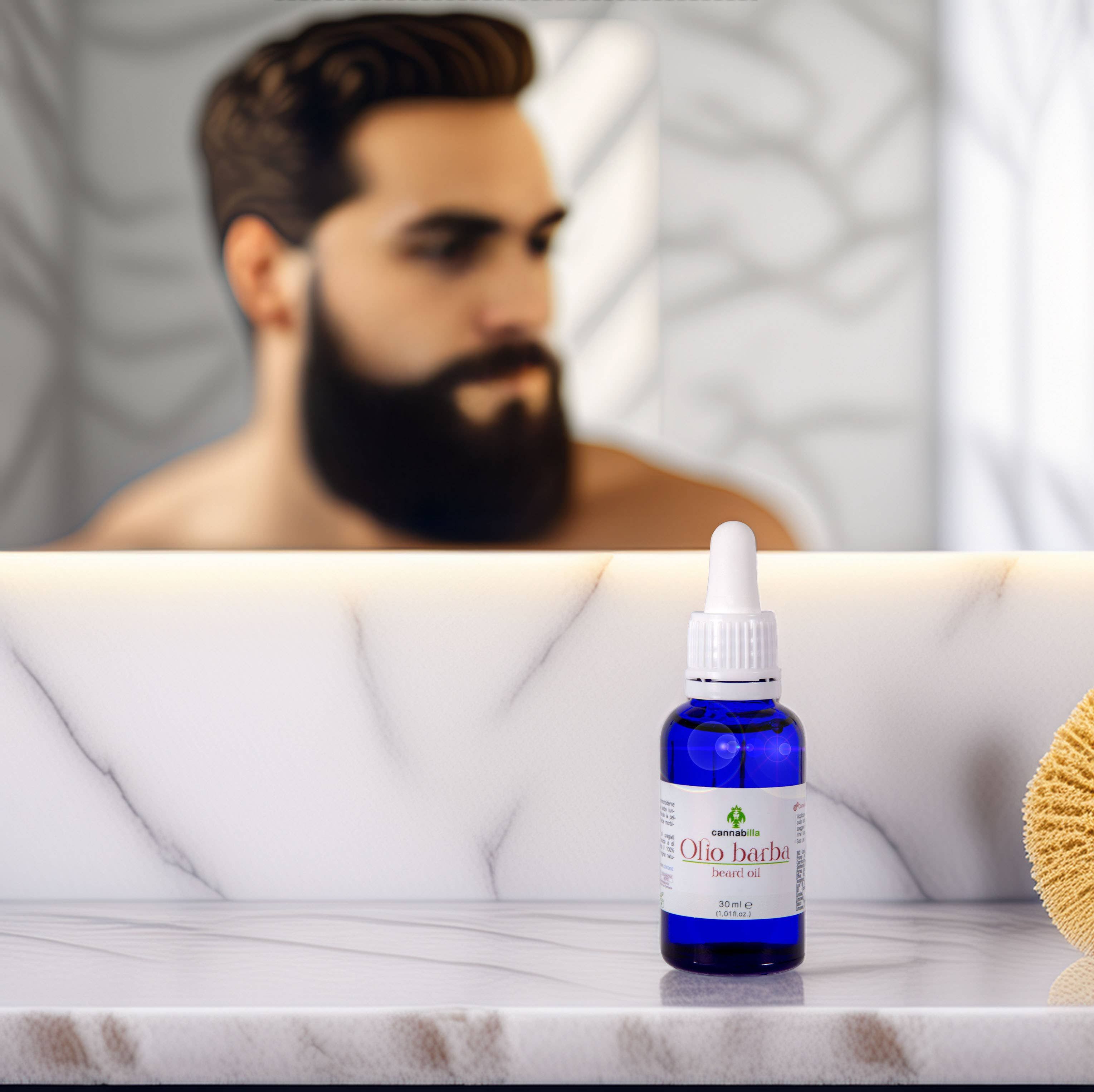 Flacone blu Olio barba su marmo. Uomo nello specchio. Spazzola per barba a destra. Logo verde. 30ml.