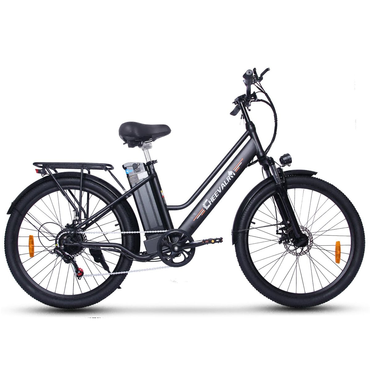 Bicicletta elettrica nera con portapacchi e batteria. Marchio Cheevalry.