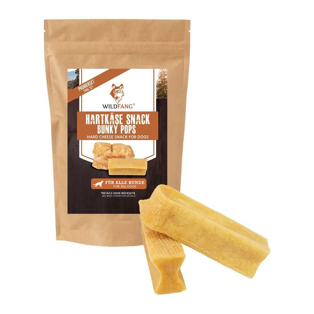 Snack per cani in busta. Marchio Wildfang. Scritta: Hartkäse Snack Bunky Pops. Vengono mostrati snack al formaggio.