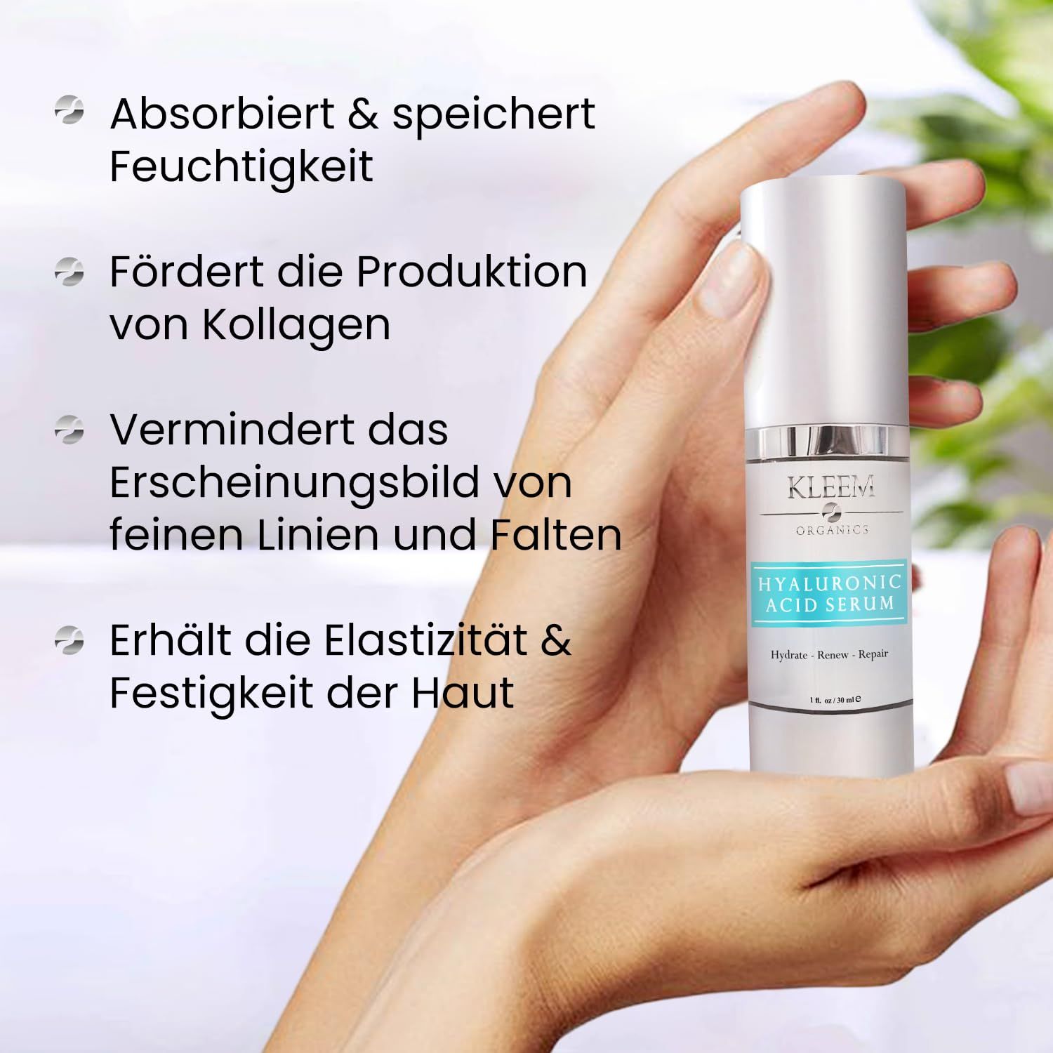 Mani che tengono una bottiglia di siero Kleem Hyaluronic Acid. Testo: Assorbe e trattiene l'idratazione, favorisce la produzione di collagene.