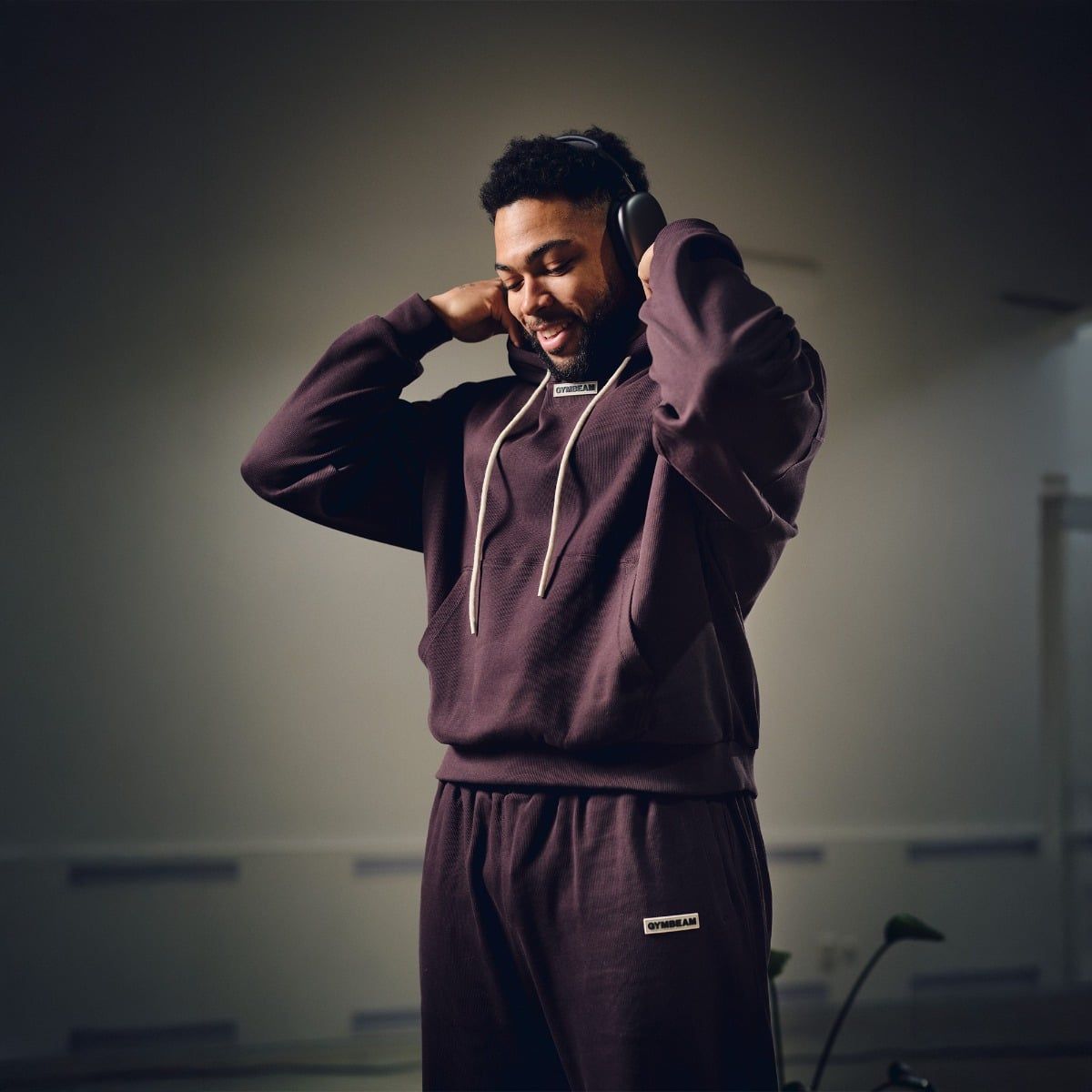 GymBeam Felpa uomo Aura oversize con cappuccio Brown
