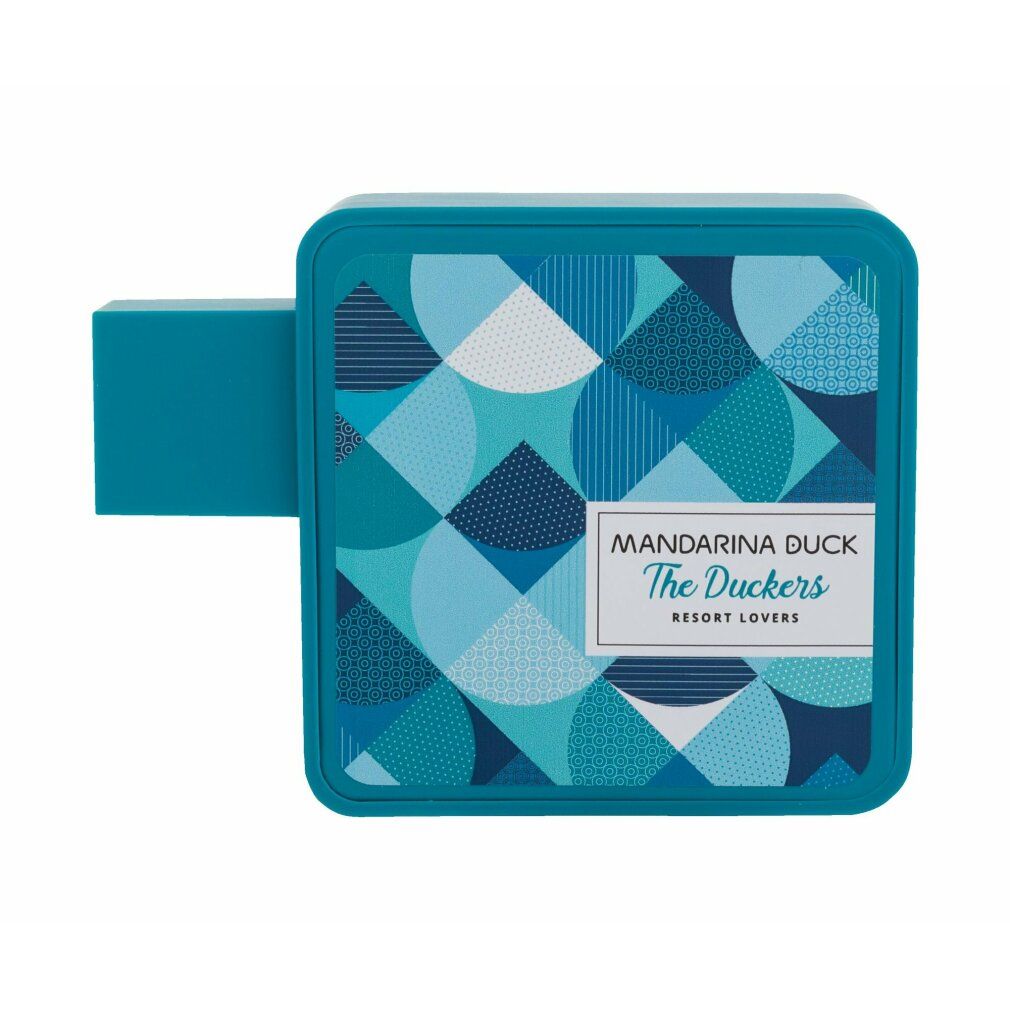 Confezione turchese con motivo geometrico. Scritta: Mandarina Duck, The Duckers, Resort Lovers.