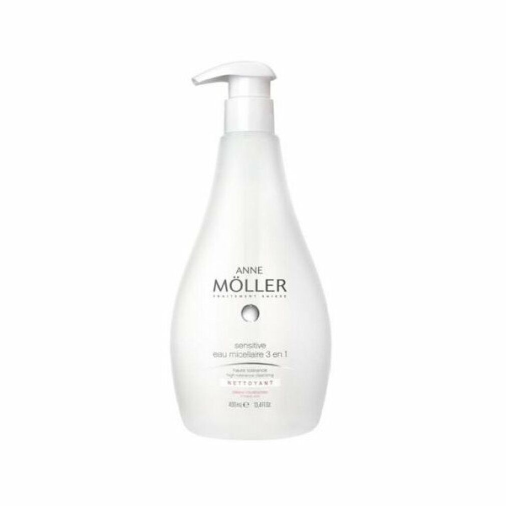 Flacone bianco con dosatore. Scritta: ANNE MÖLLER, Sensitive Eau Micellaire 3 en 1. Forma arrotondata. 400ml.