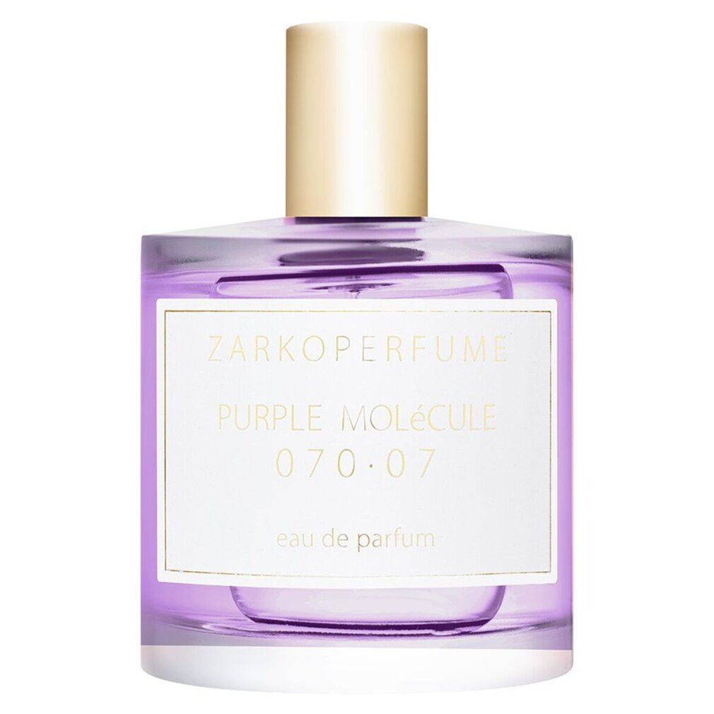 Flacone in vetro con liquido viola e tappo dorato. Etichetta bianca. Testo: ZARKOPERFUME, PURPLE MOLECULE 070.07, eau de parfum.