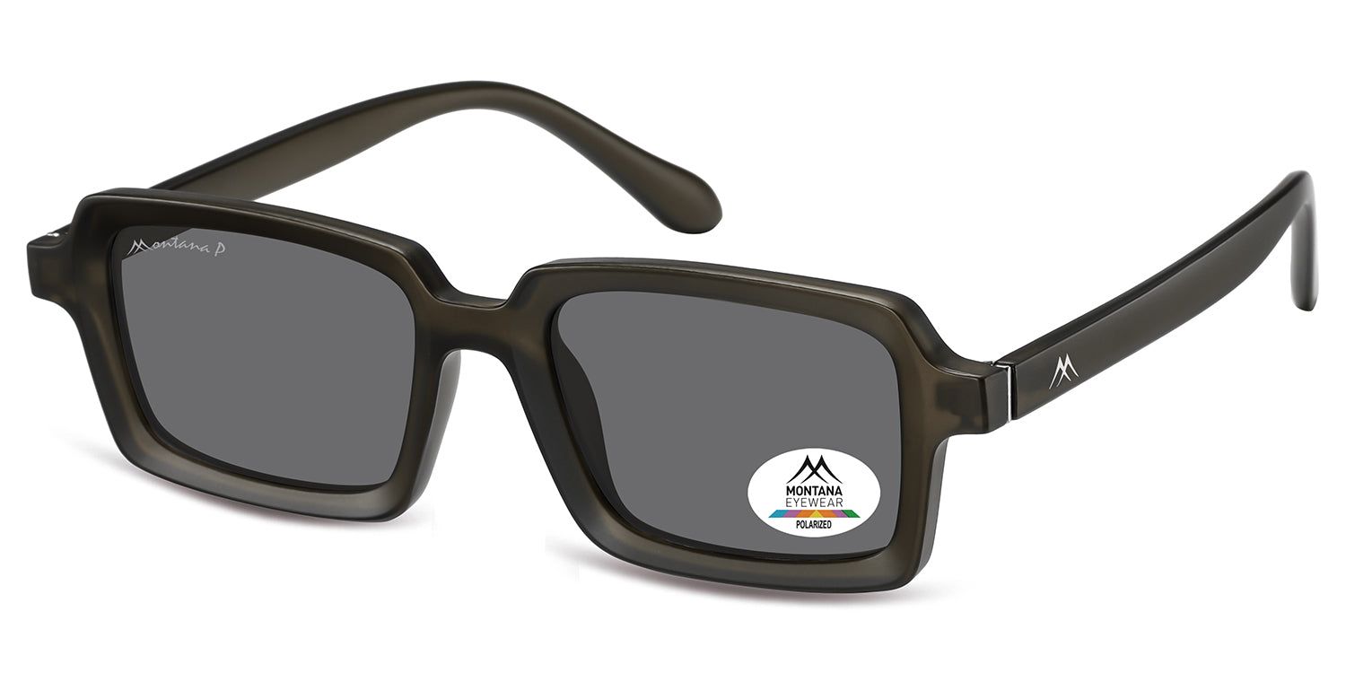 Occhiali da sole grigio scuro, lenti quadrate. Logo Montana Eyewear ed etichetta Polarized. Aste con logo.
