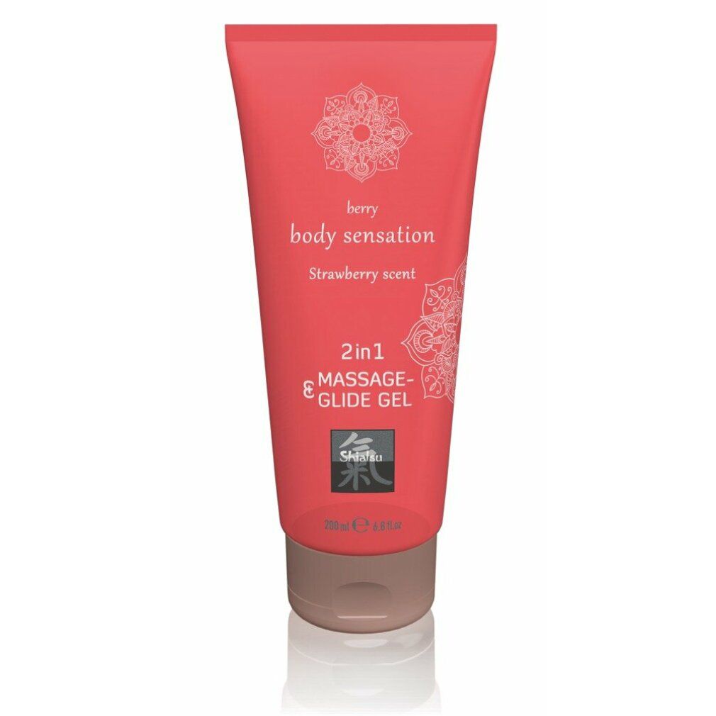 Tubo rosso con scritta 'berry body sensation Strawberry scent'. Gel 2in1 Massage & Glide.