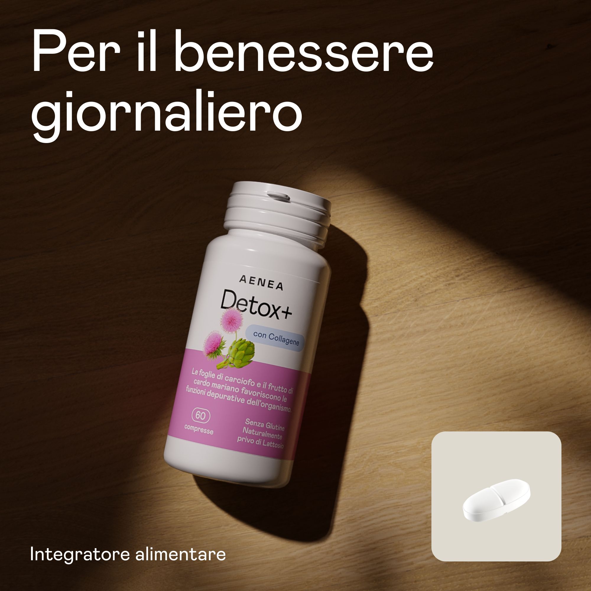 Flacone di compresse Aenea Detox+ su superficie in legno. Etichetta rosa con informazioni. 60 compresse. Integratore alimentare.