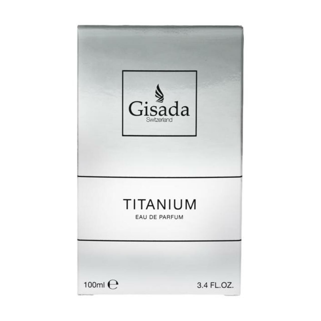 Scatola argentata con "Gisada Switzerland TITANIUM Eau de Parfum". In basso "100ml e" e "3.4 FL.OZ.".