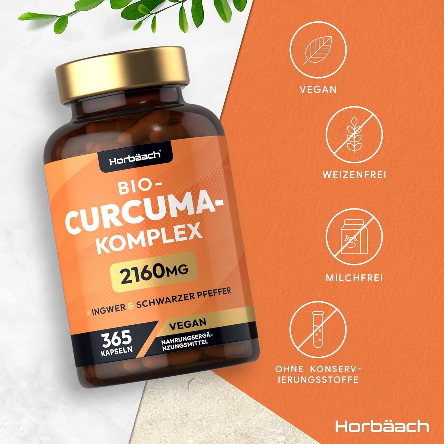 Flacone marrone di capsule. Scritta: Bio-Curcuma-Komplex 2160mg, Zenzero + Pepe nero, 365 capsule, Vegan. Senza...