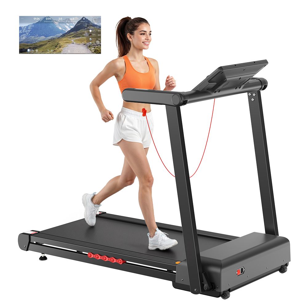 Tapis roulant nero pieghevole con donna che corre. Schermo con paesaggio.