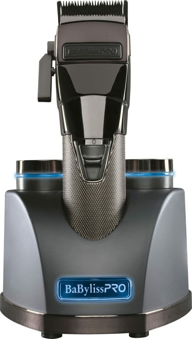 Tagliacapelli con stazione di ricarica. Nero e argento. Logo BaBylissPRO.