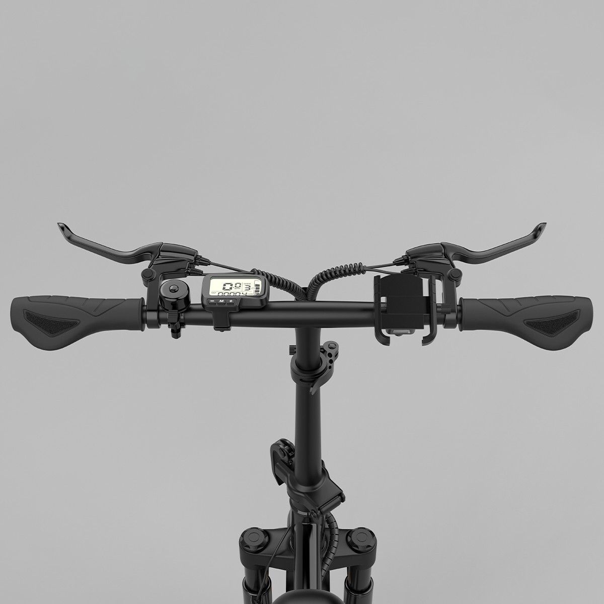 Manubrio nero di una bicicletta elettrica. Manopole, leve freno, display e supporto.